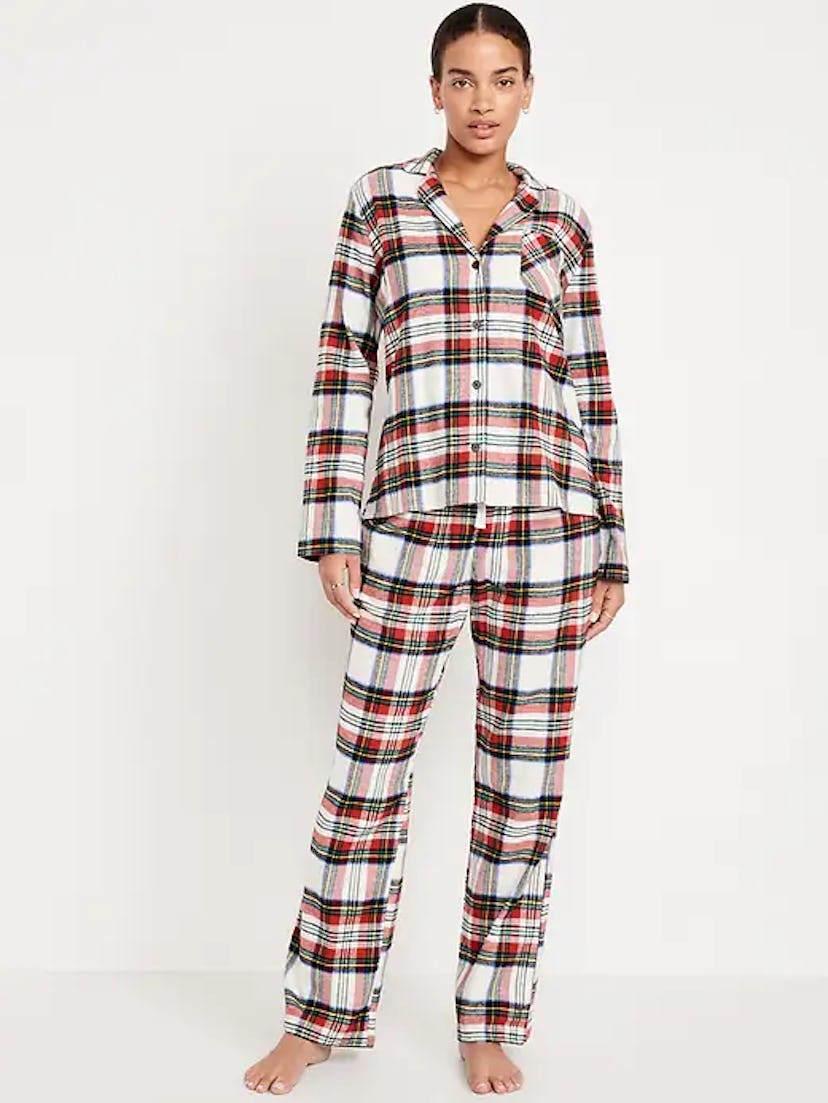 Flannel Pajama Set for Women in red white and green plaid, super cute family matching christmas paja...