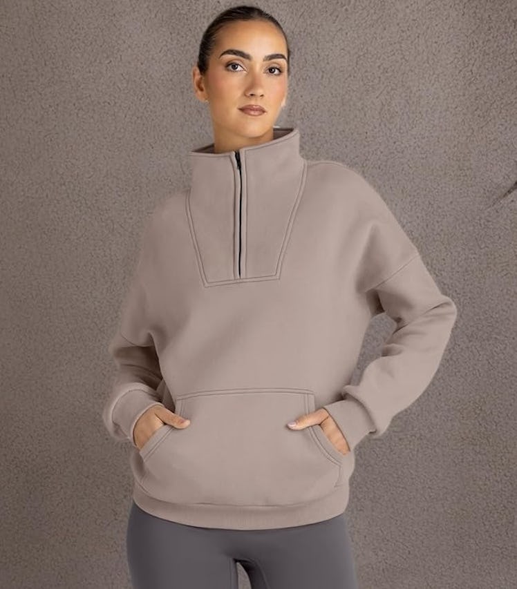 Trendy Queen Half-Zip Pull-Over