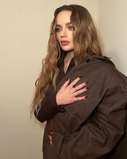 Joey King wavy hair
