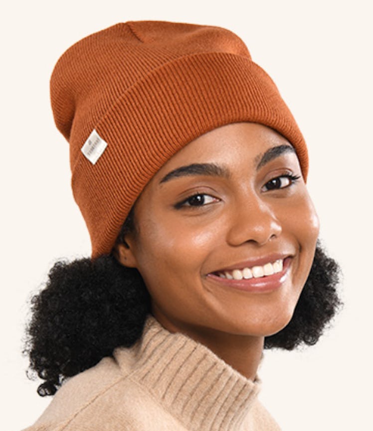 YANIBEST Satin-Lined Knit Beanie