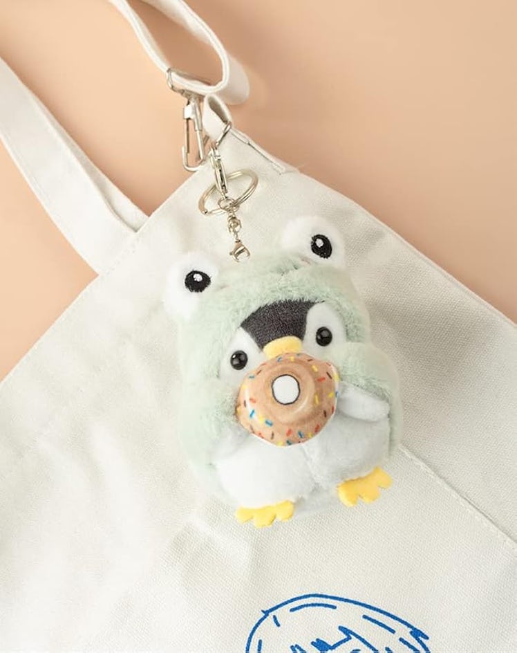 BONICI Plush Penguin Keychain