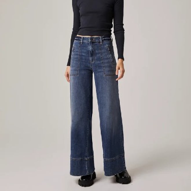 Wide-Leg Jeans