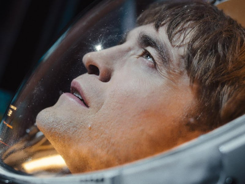 Robert Pattinson in Mackey 17