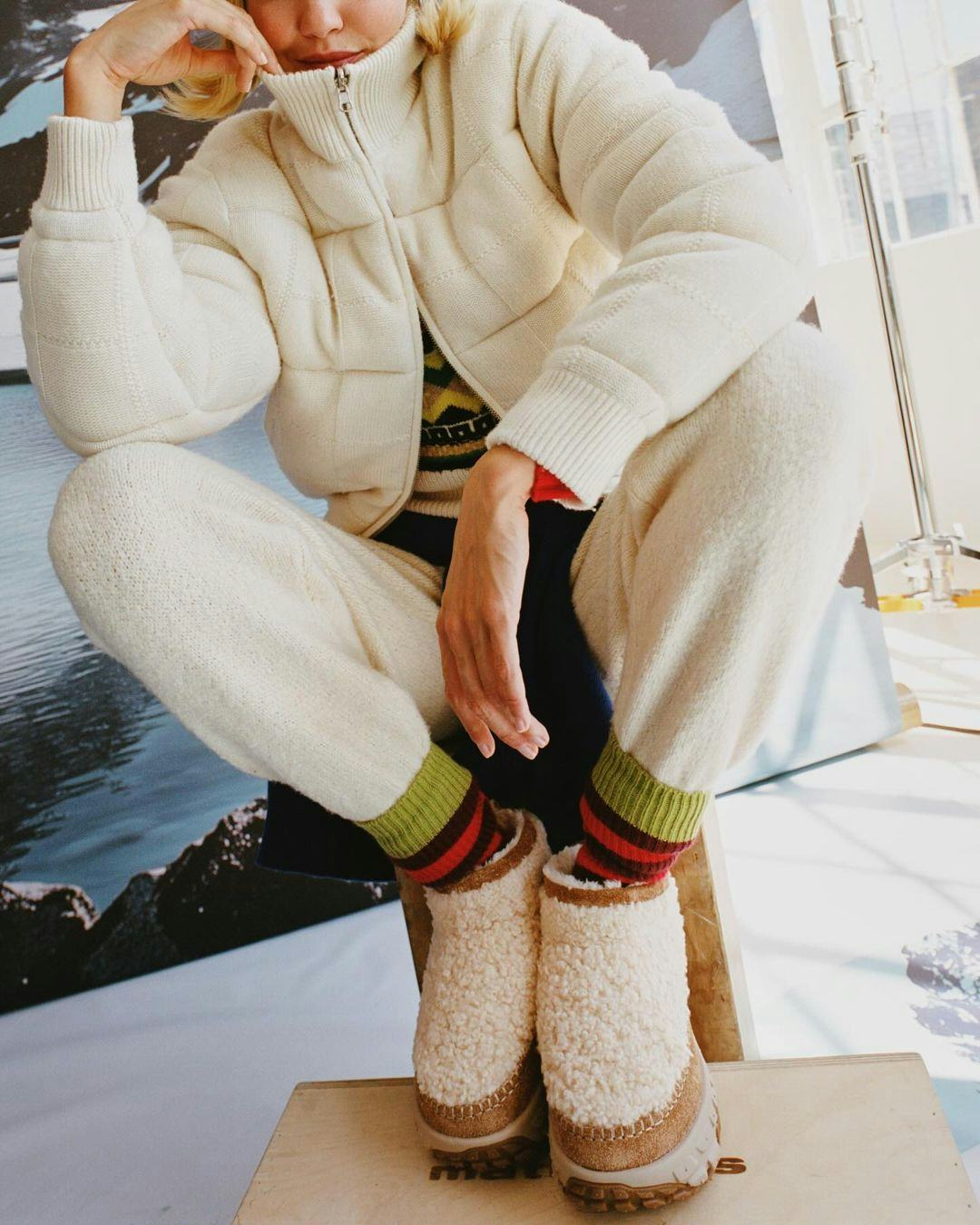 Gigi Hadid Wore An $895 Puffer With Shearling UGGs In New