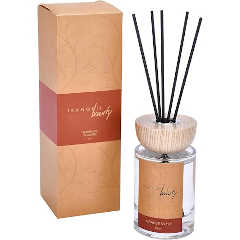 Tranquil Beauty Reed Diffuser with Wood Lid