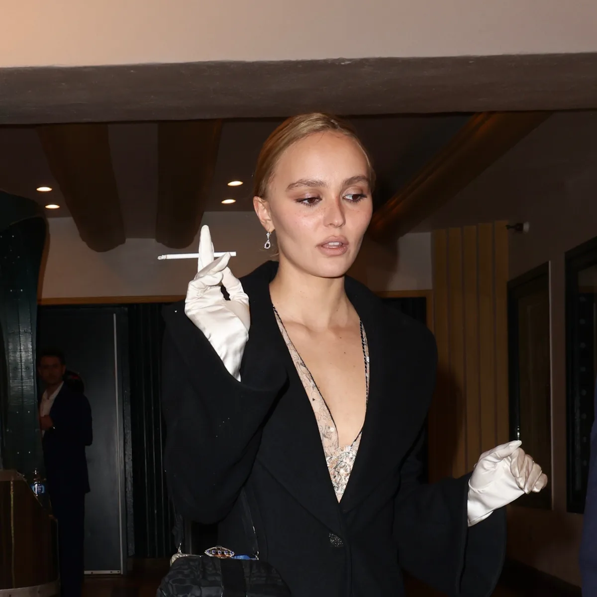 lily rose depp black and gold dress Lily Rose Depp wearing Vintage Chanel at the 2019 Met Gala is such a moment , , #lilyrosedepp #supermodel #model #chanel #chaneldress #vintage #fashion #fashionicon #icon #metgala2019 #metgala