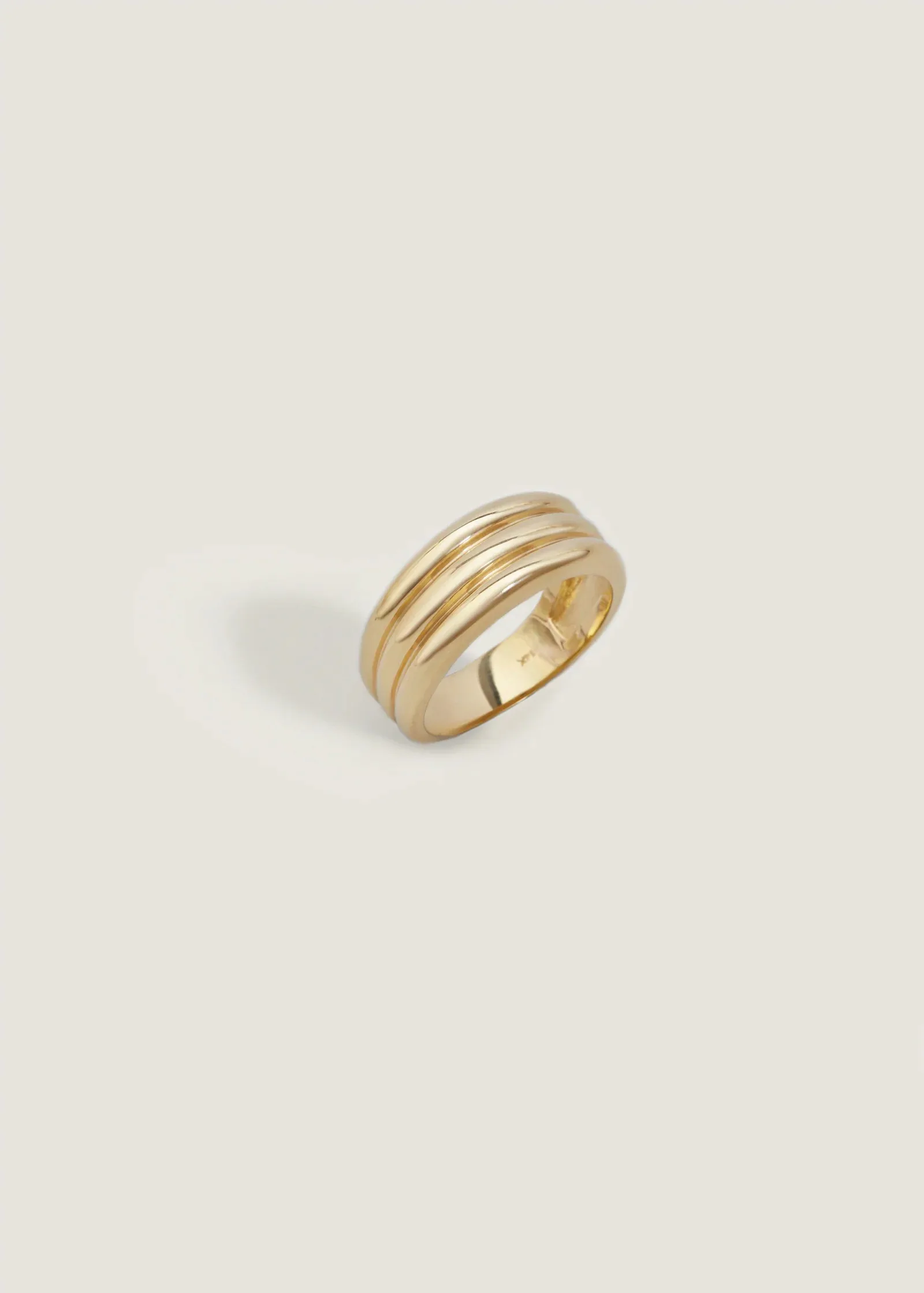 Pinky Rings Are The Fall Jewelry Trend We Didn't See Coming
