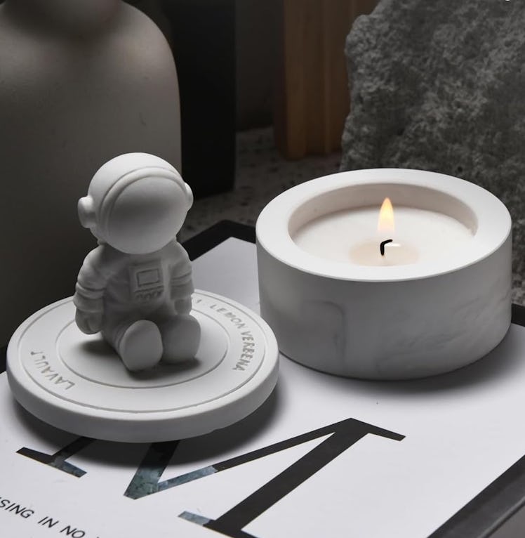 Lavault Scented Statue Candle