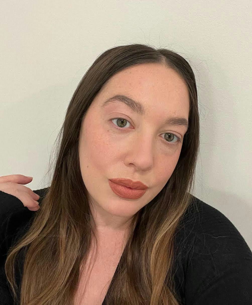 Olivia Rose Rushing tests the Peace Out Oil Control Roller.