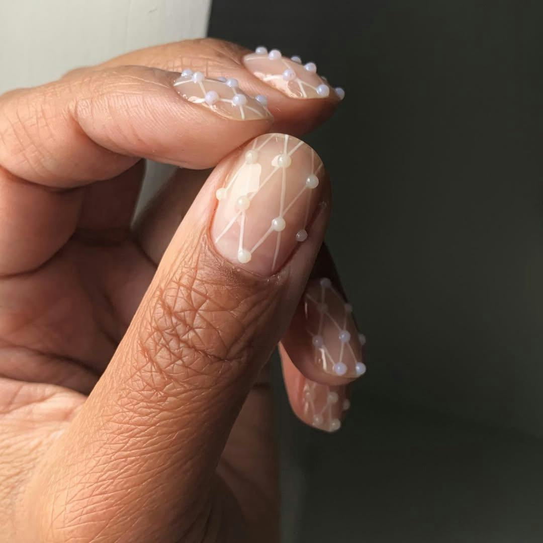 Find the perfect Christmas nail art design for your zodiac sign.