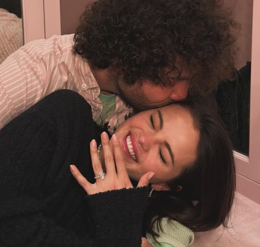 Selena Gomez's engagement ring from Benny Blanco is a "Good For You" lyric reference.