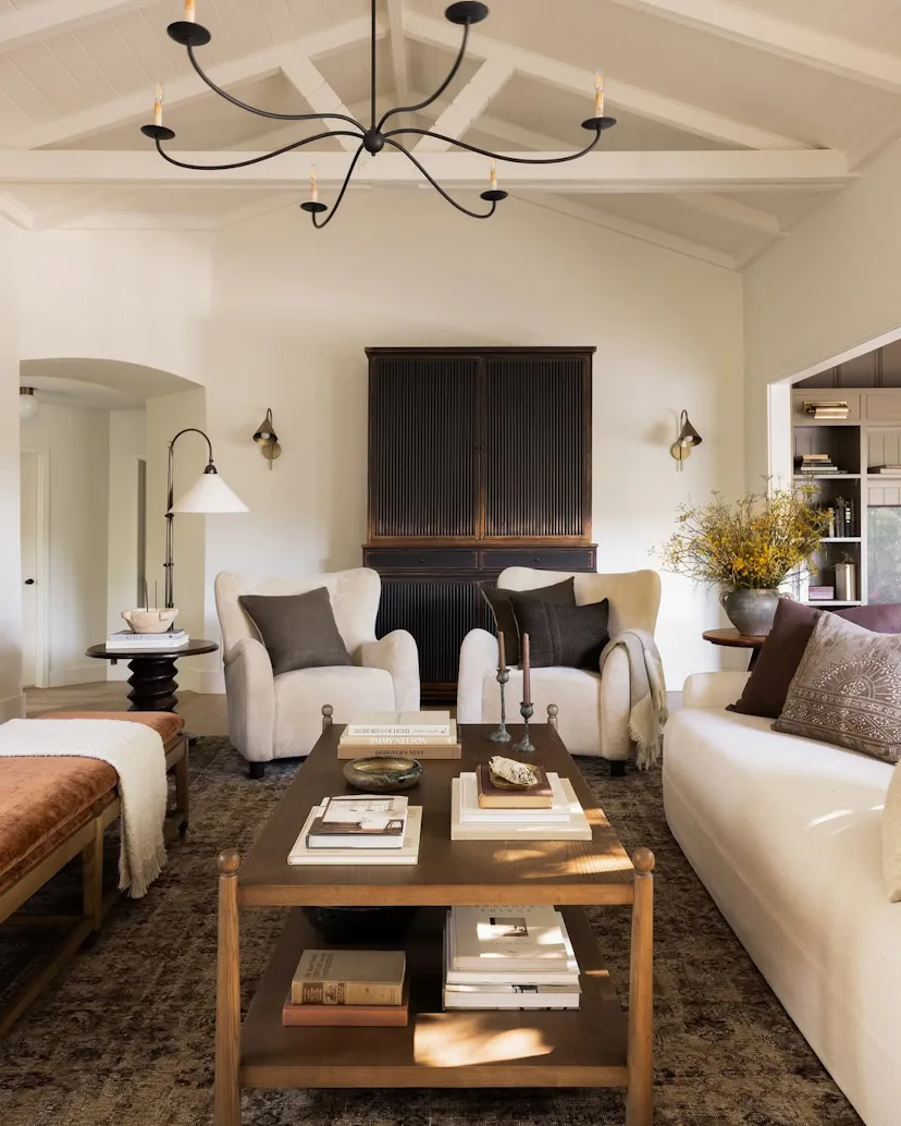 Interior Designer Amber Lewis' Los Angeles Home Epitomizes "California ...