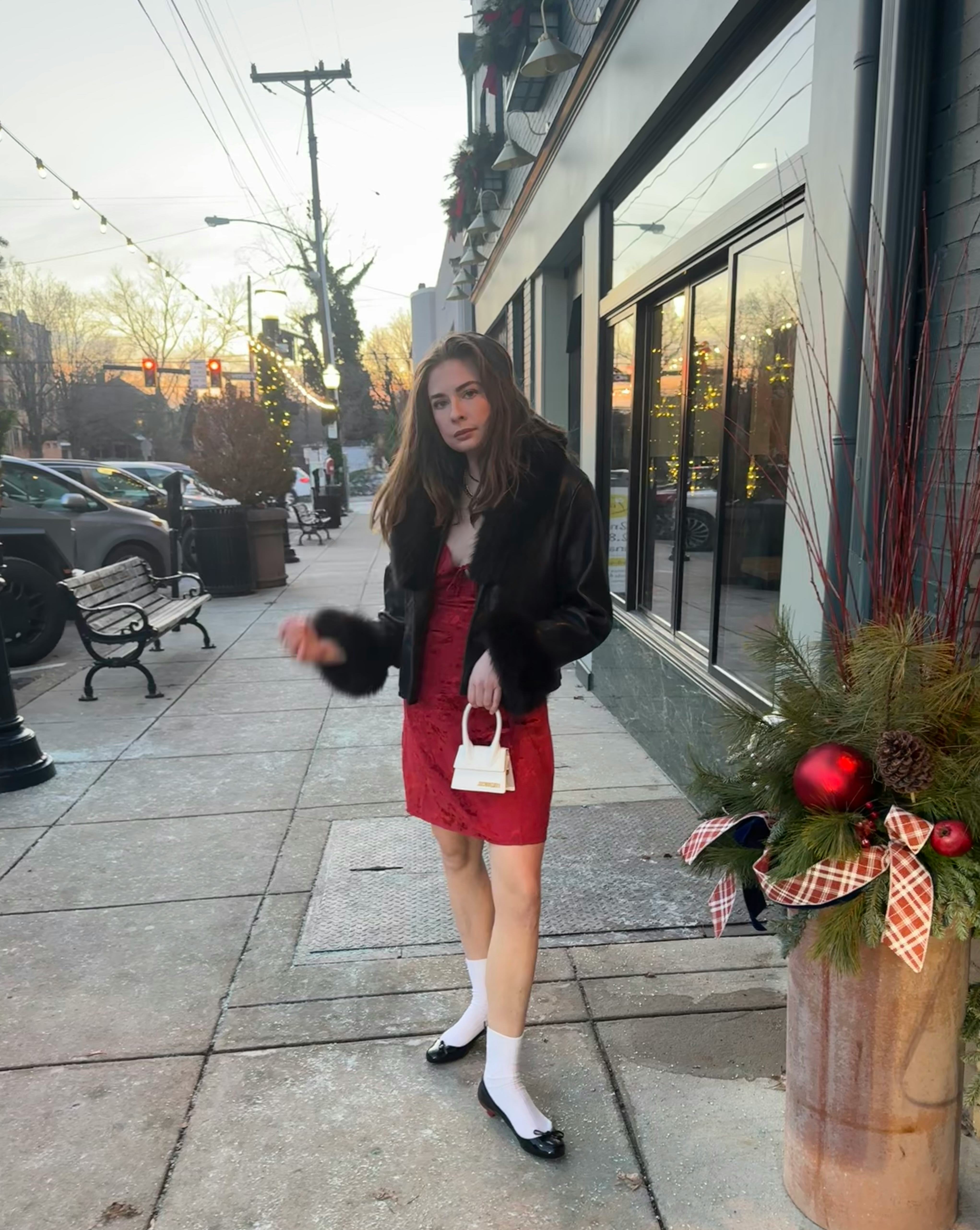 トップス Rouje Paris Zoe sweater 36 jeanne damas The French Sweater Styling Trick We're Trying | Who What Wear