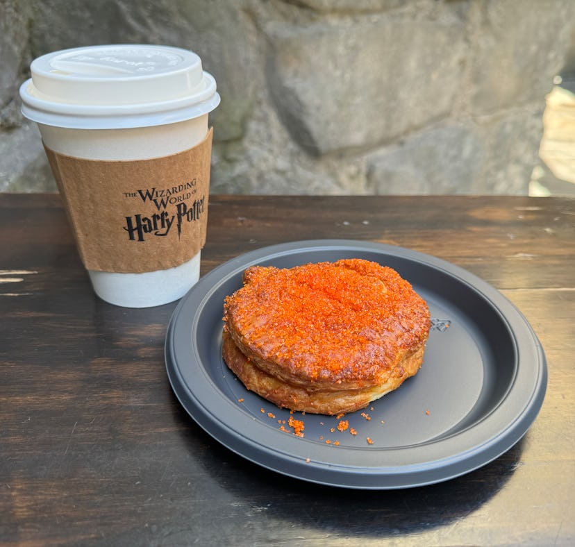 I tried the pumpkin pasty from the Three Broomsticks at Universal Studios.