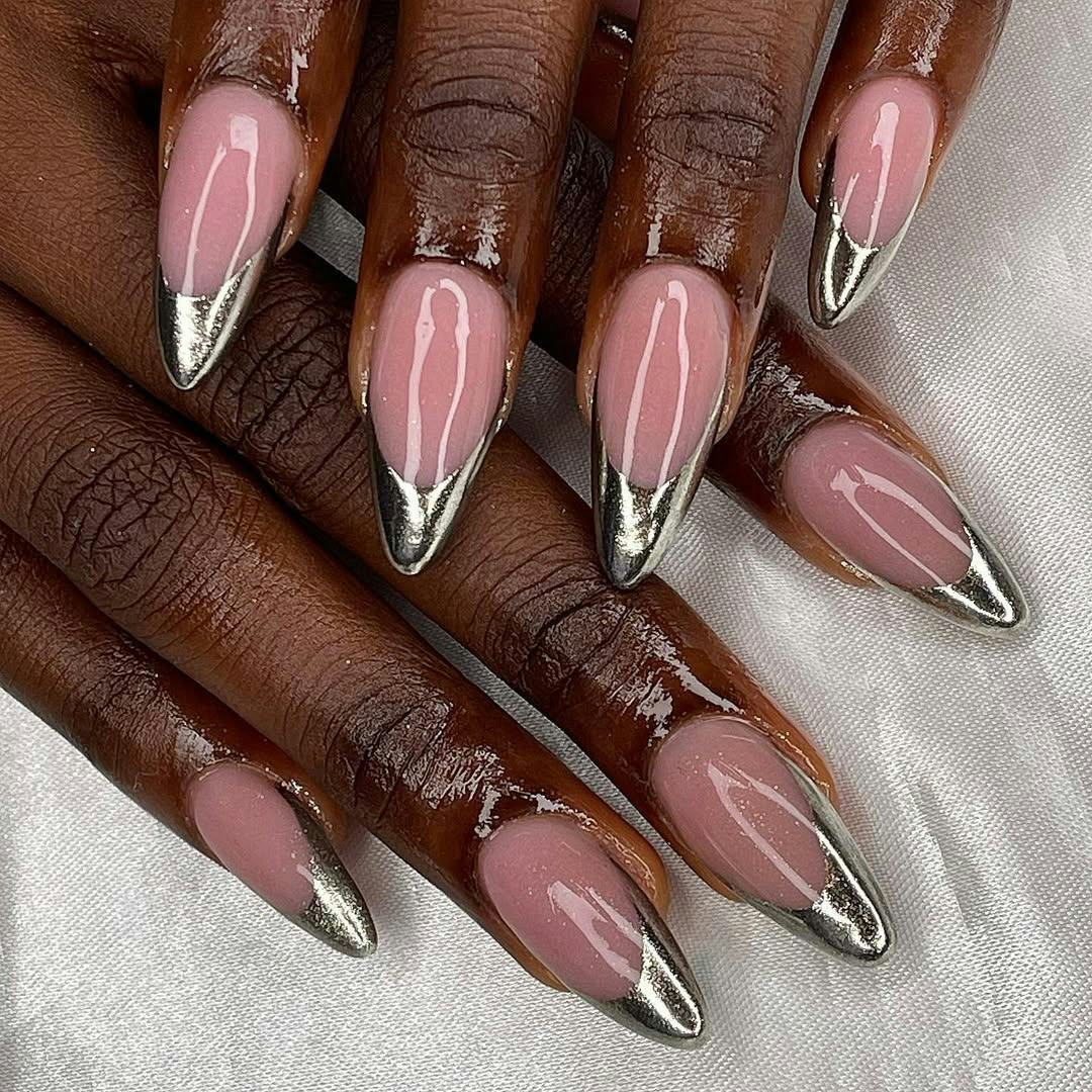 Shimmering Chrome Glitter Nail Design