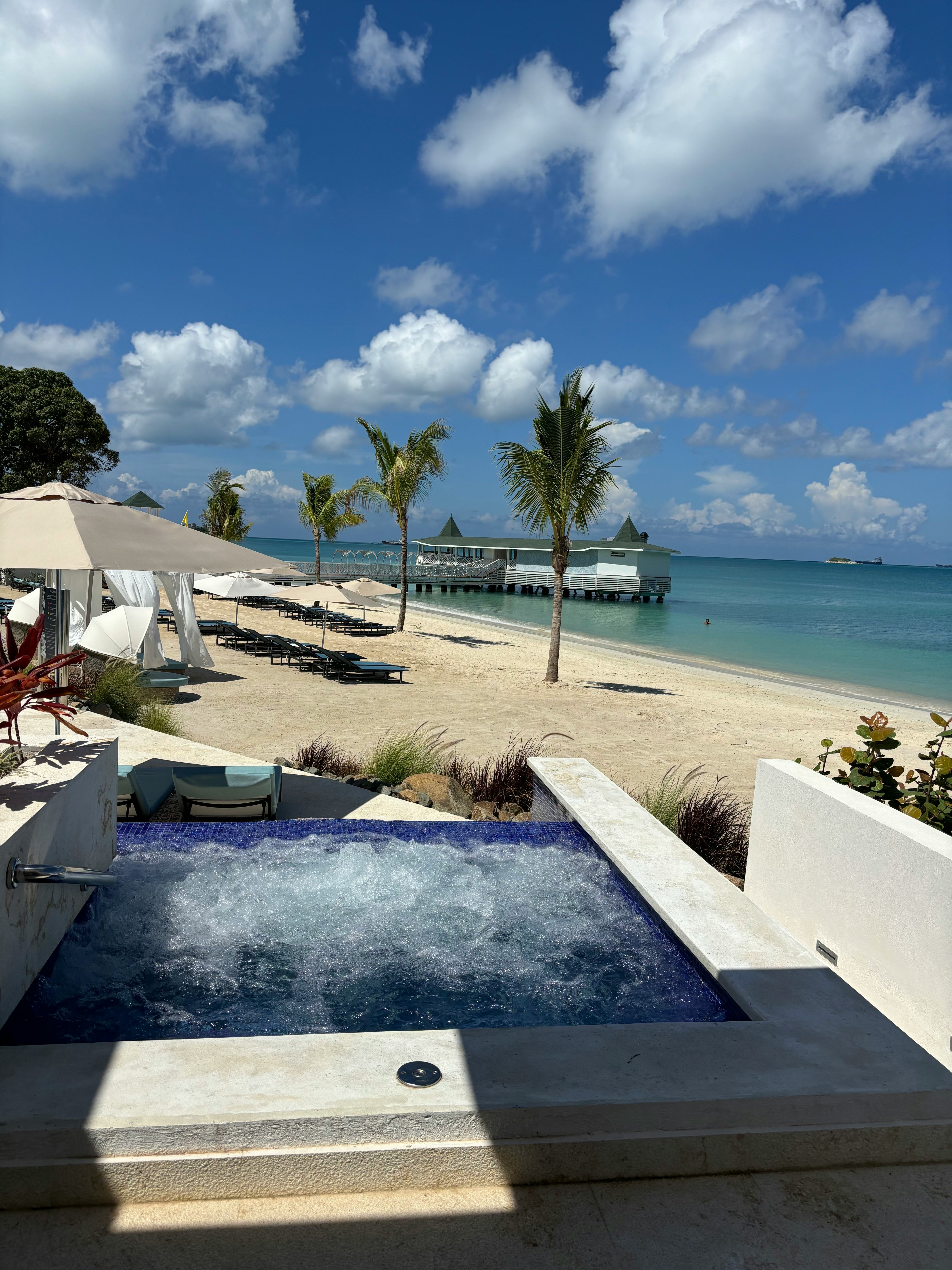 The Royalton CHIC Antigua