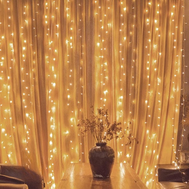 Twinkle Star Curtain Lights