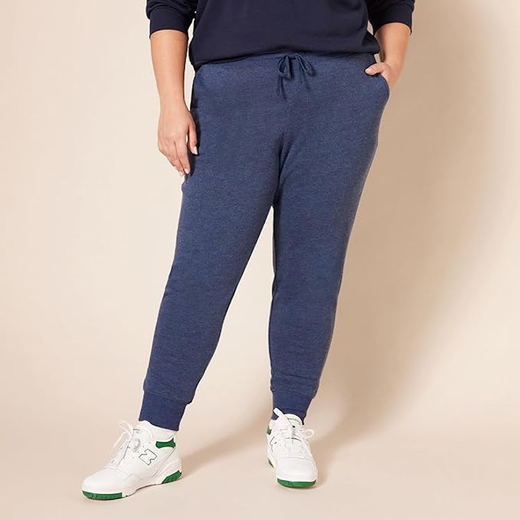 Amazon Essentials French Terry Fleece Jogger Sweatpants