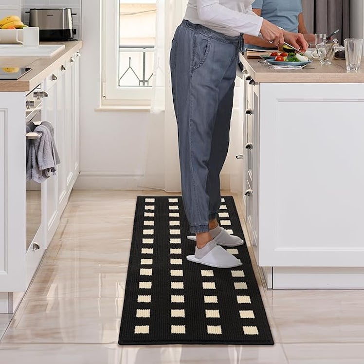 GRANNY SAYS Kitchen Runner