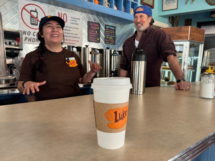You can get coffee at Luke's Diner at Warner Bros. Studio Tour Hollywood.