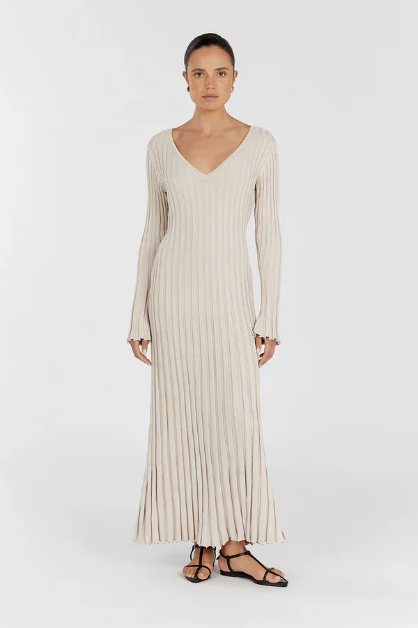 How To Style Sweater Dresses In A Polished Way