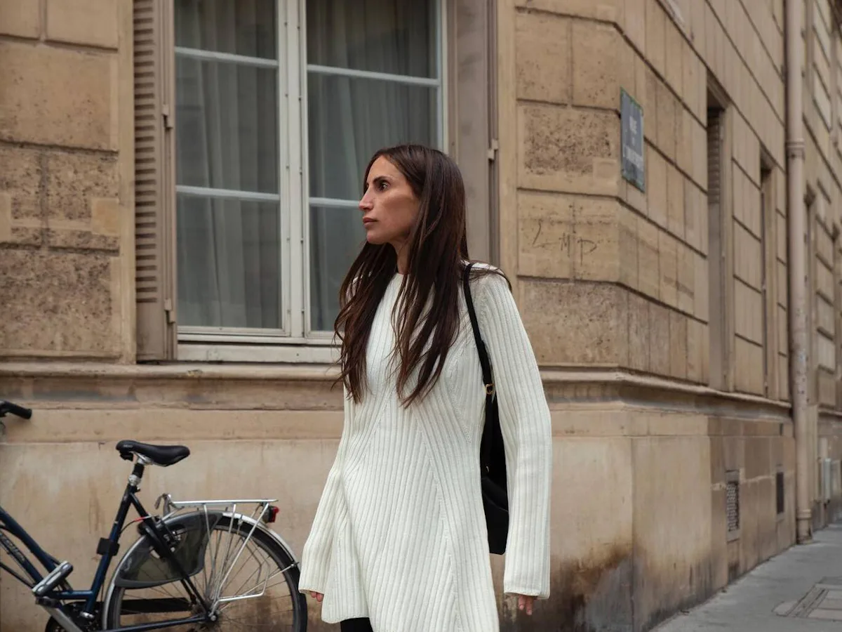 How To Style Sweater Dresses In A Polished Way How To Style Sweater Dresses In A Polished Way
