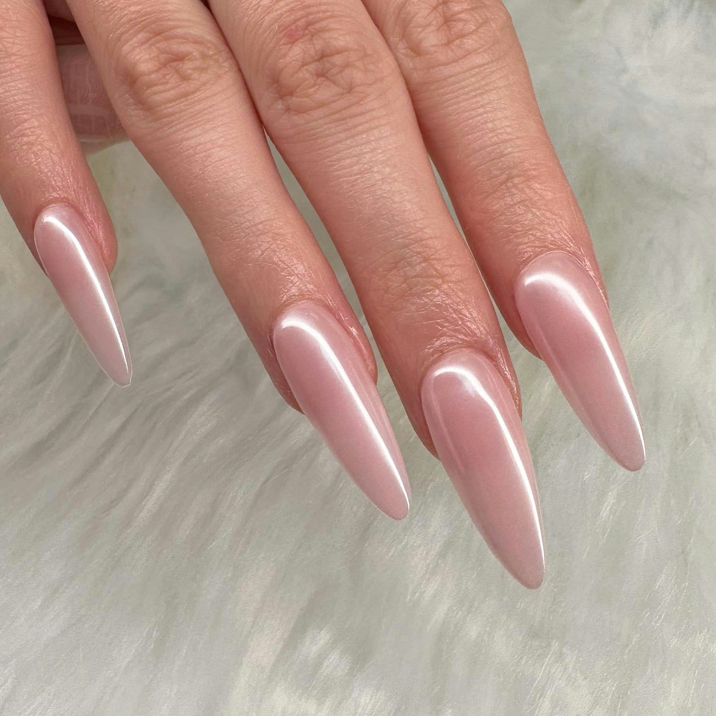Vivid Hot Pink Nail Graphic for 2025