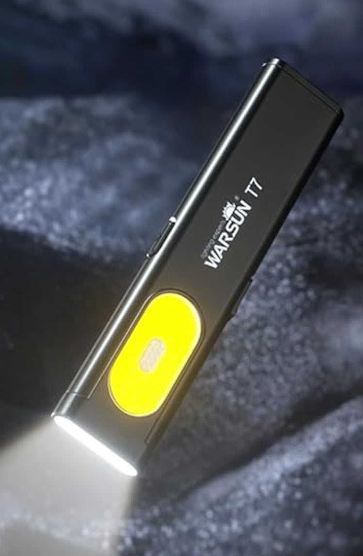 WARSUN Compact Multi-Mode Pocket LED Flashlight 