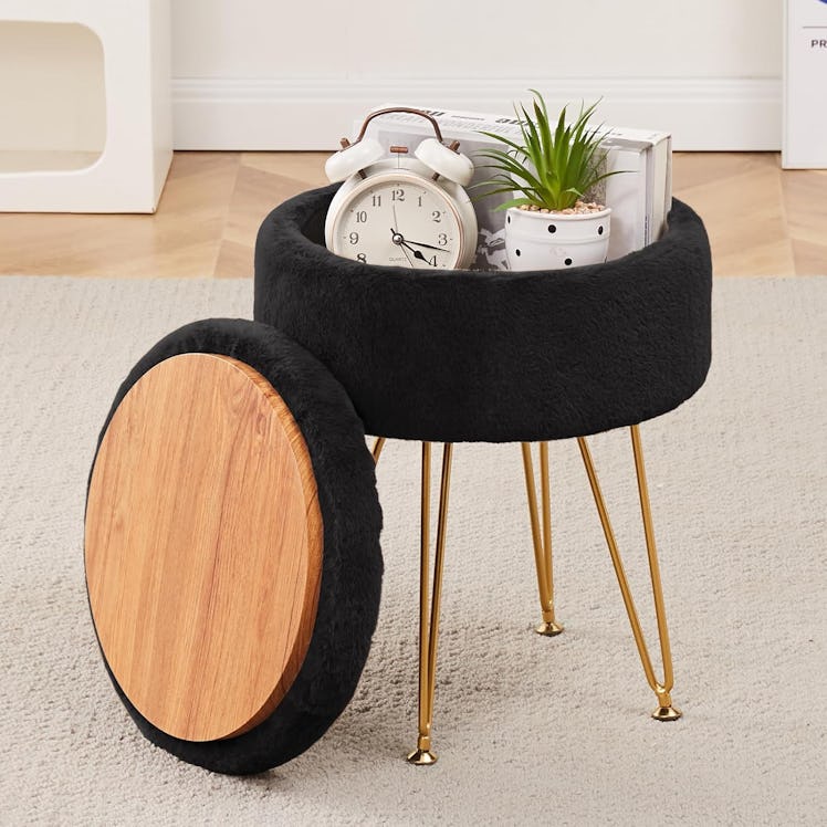  Cplxroc Faux-Fur Stool