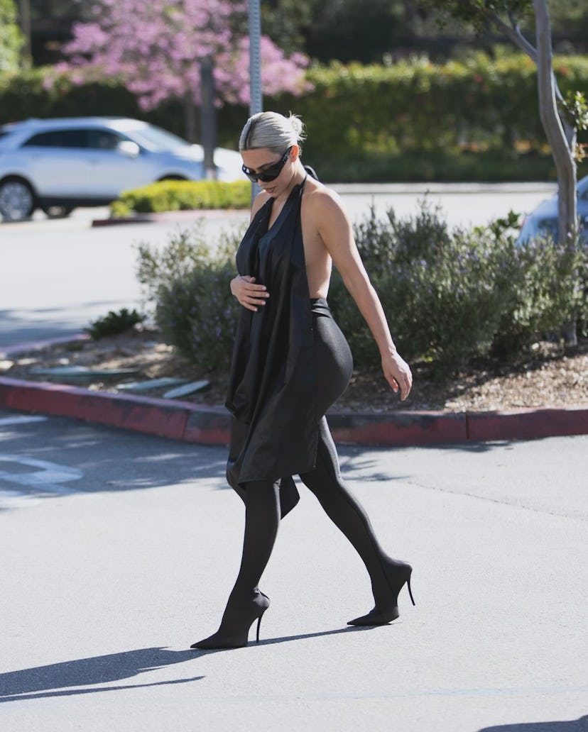 Gwyneth Paltrow just brought back the divisive Pantaleggings beloved by Kim Kardashian.