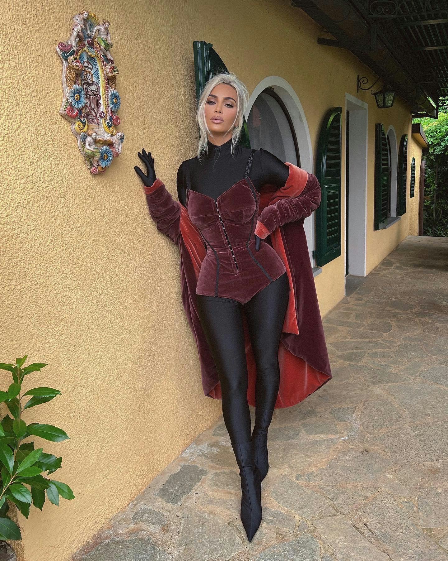 Gwyneth Paltrow just brought back the divisive Pantaleggings beloved by Kim Kardashian.