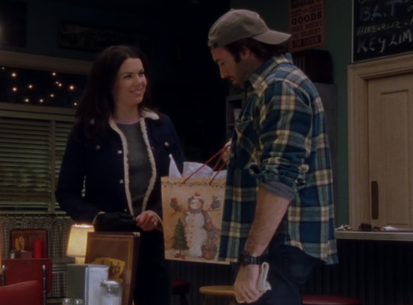 Luke and Lorelai on Gilmore Girls. Screenshot via Netflix