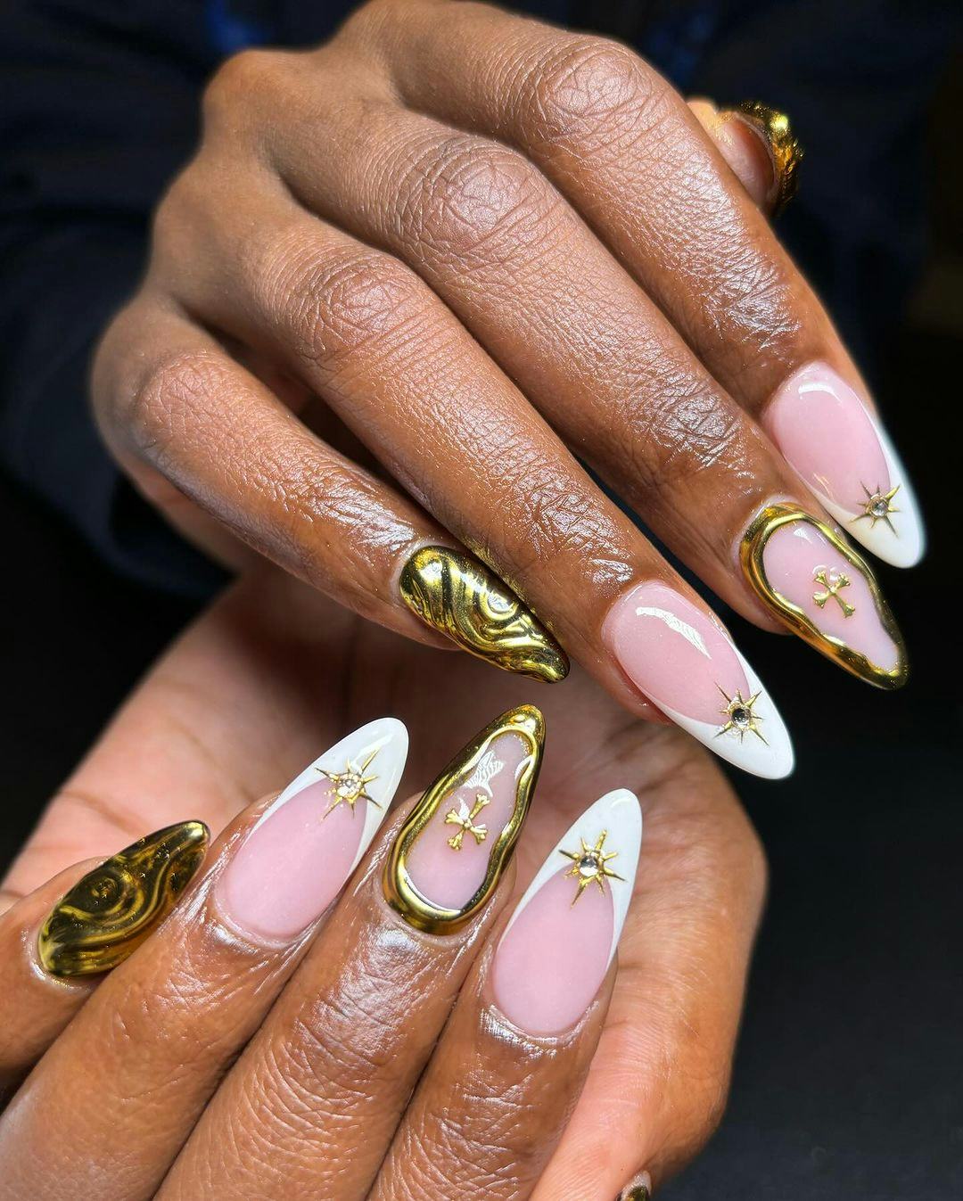 Gold nails fit the &ldquo;goddess energy aesthetic."