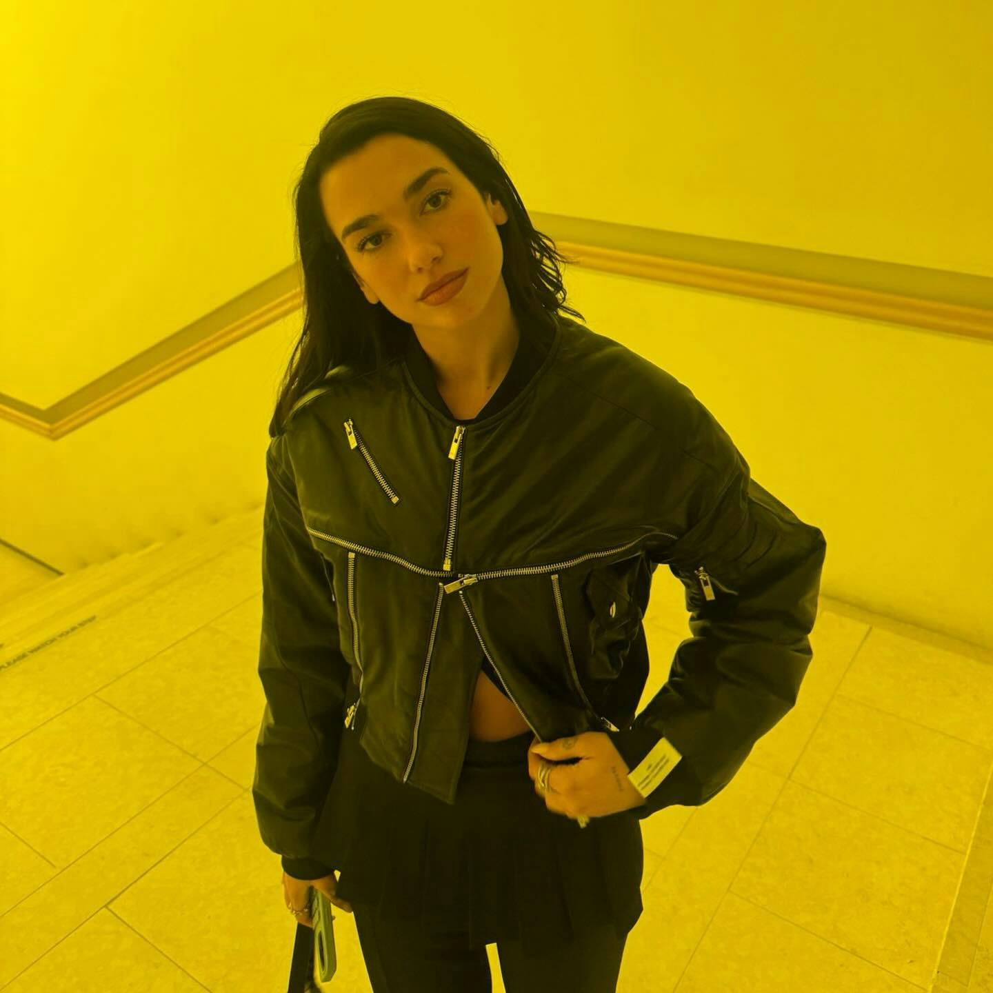 Dua Lipa&rsquo;s midriff-baring &lsquo;fit included Y2K&rsquo;s most hated trend.