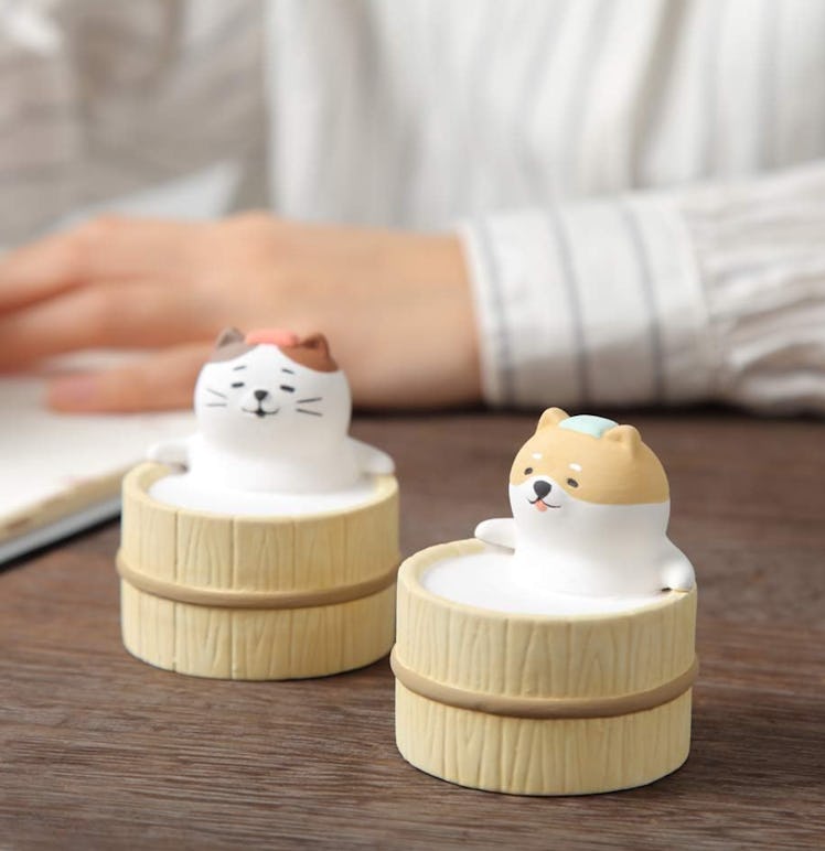 Terra Distribution Ceramic Stone Diffuser Dog