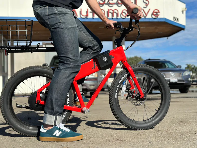 This Super Tiny E-Bike Just Got a Huge Range Upgrade