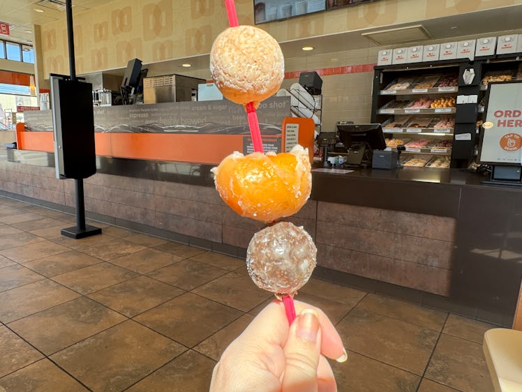 I tried the DunKings Super Bowl menu, including the Dunkin' Munchkins Skewer. 