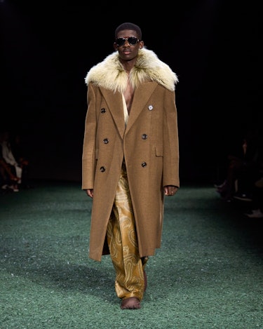 a look from burberry fall 2024 collection shown at london fashion week