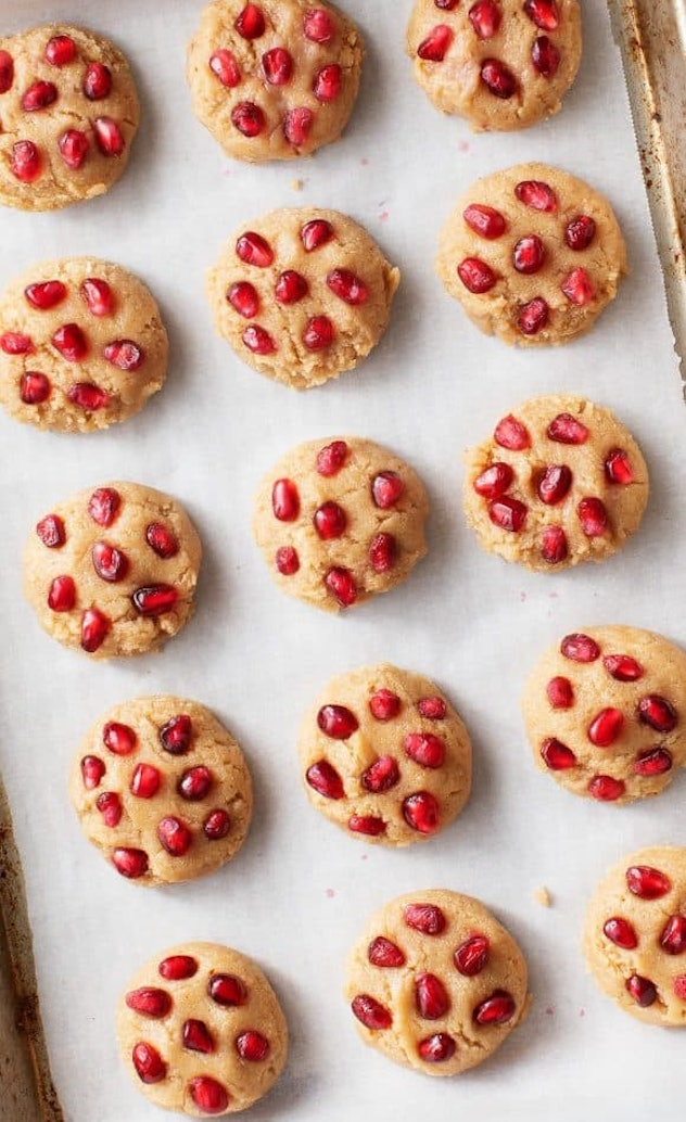 Tahini pomegranate cookies, which are easy cookies to make for Valentine's Day.