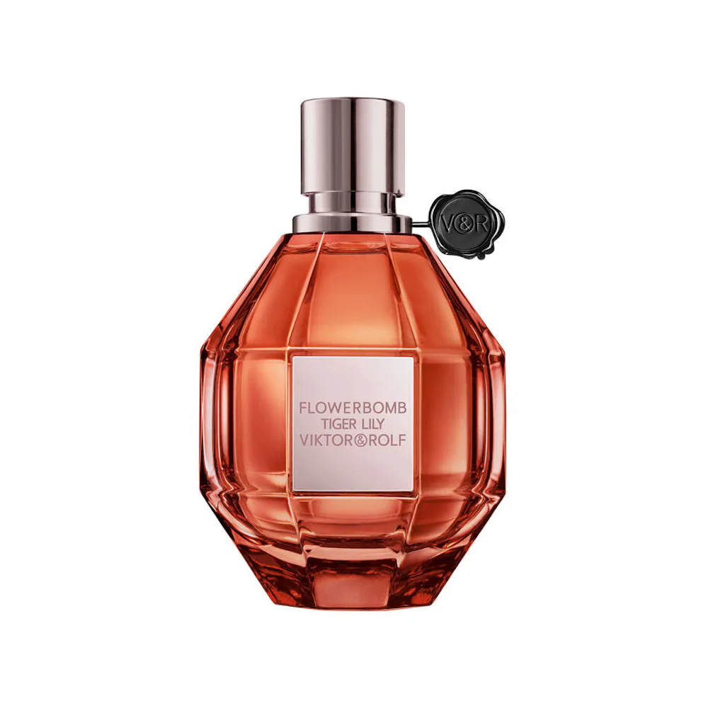 Emily Ratajkowski Viktor & Rolf Flowerbomb Fragrance Interview