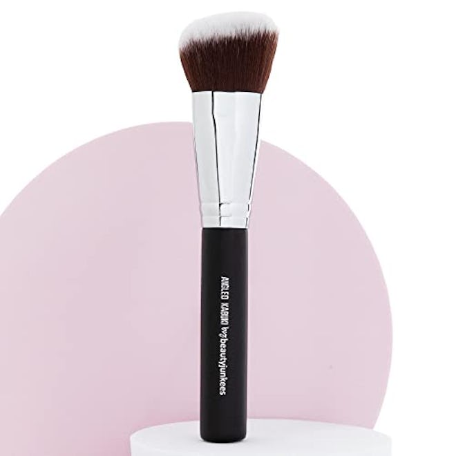 Beauty Junkees Angled Blush Brush for Cheeks