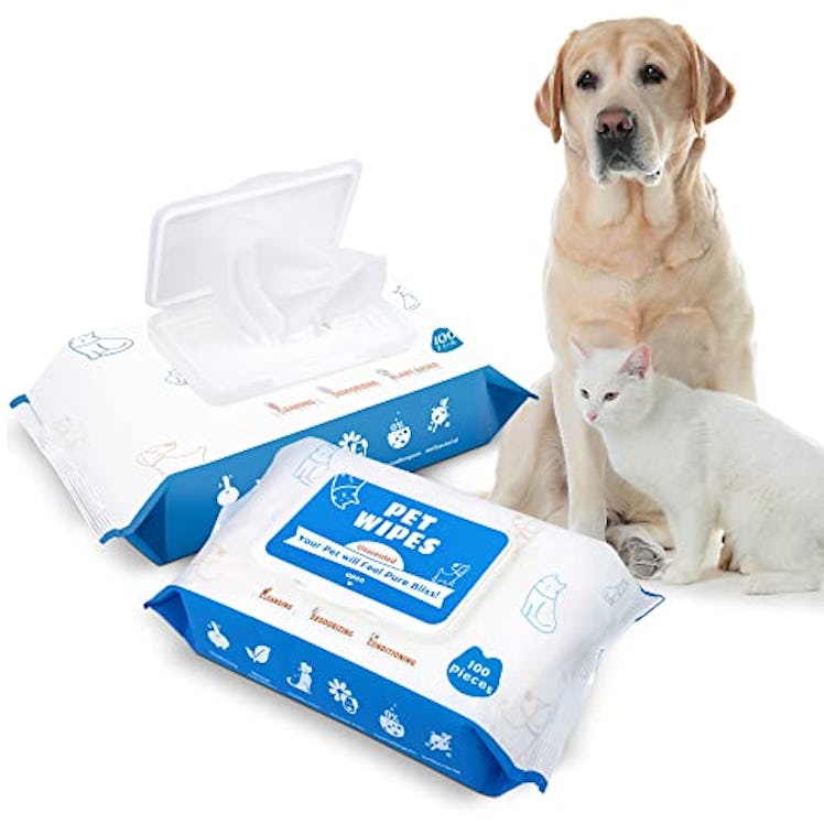 PUMBLER Dog Grooming Wipes (200-count)