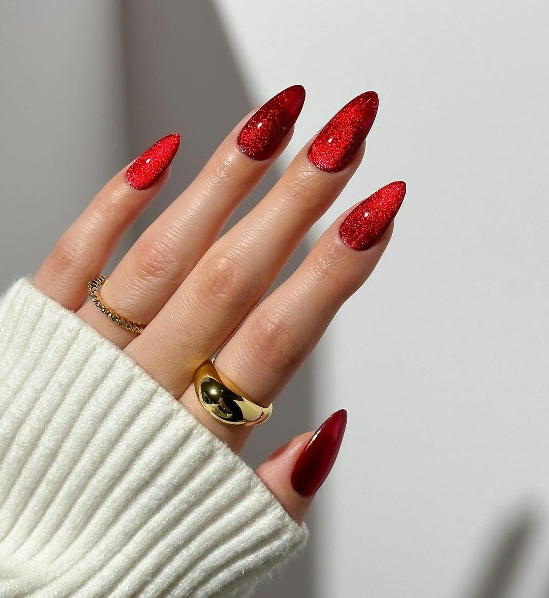 Get a holiday-ready mani in minutes with one of these chic Valentine's Day press-on nail sets.