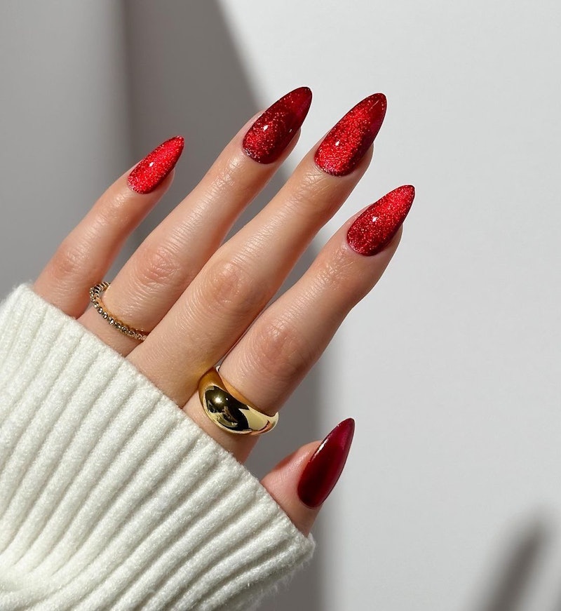 Get a holiday-ready mani in minutes with one of these chic Valentine's Day press-on nail sets.