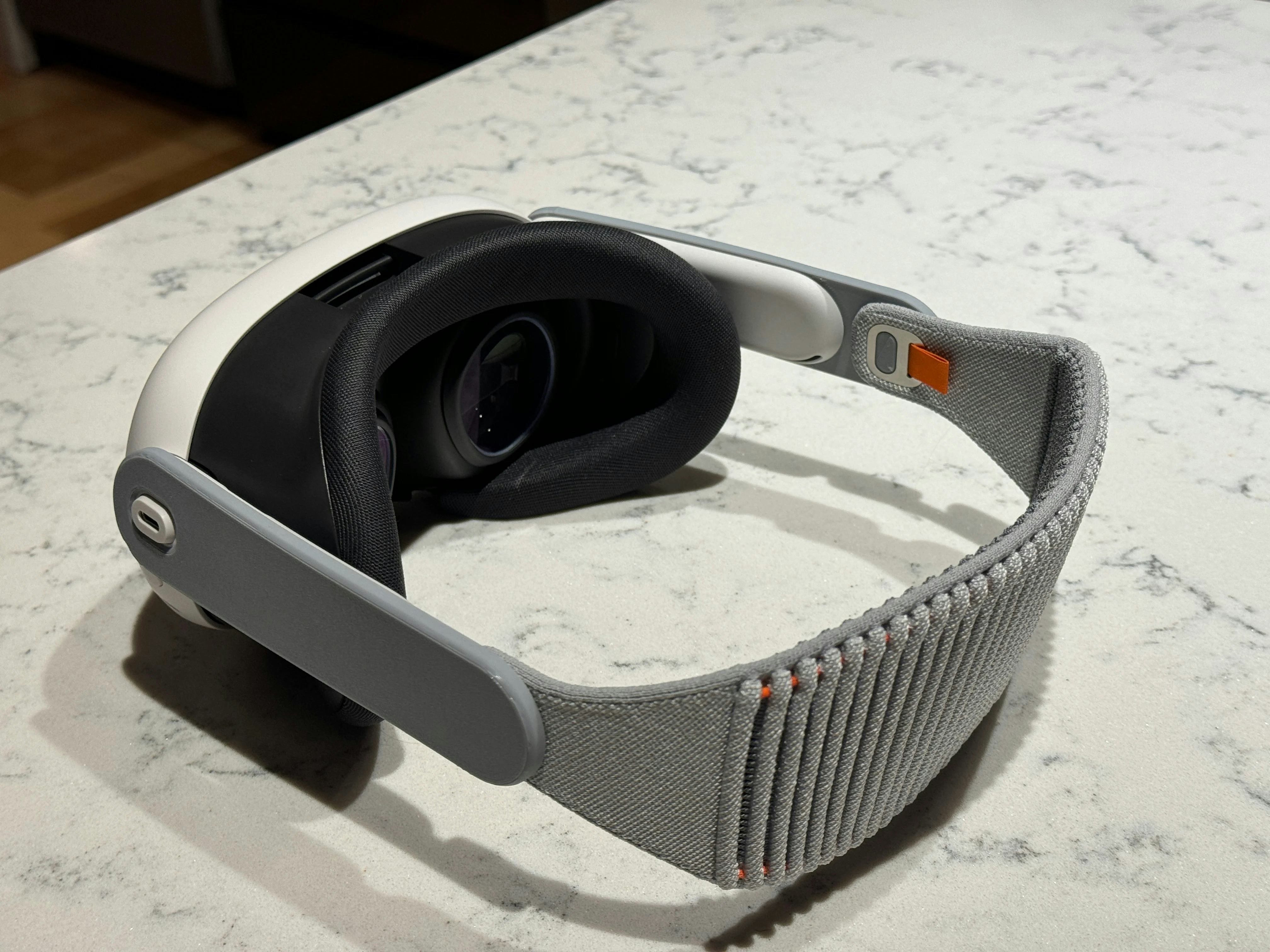 This Quest 3 Mod Gives Your Headset One of the Apple Vision Pro's