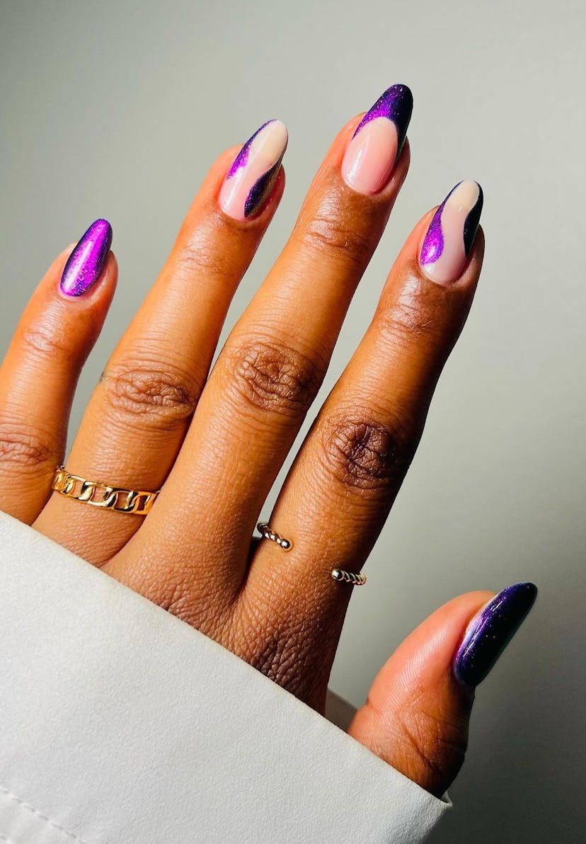 Minimal Purple Nails That Shine