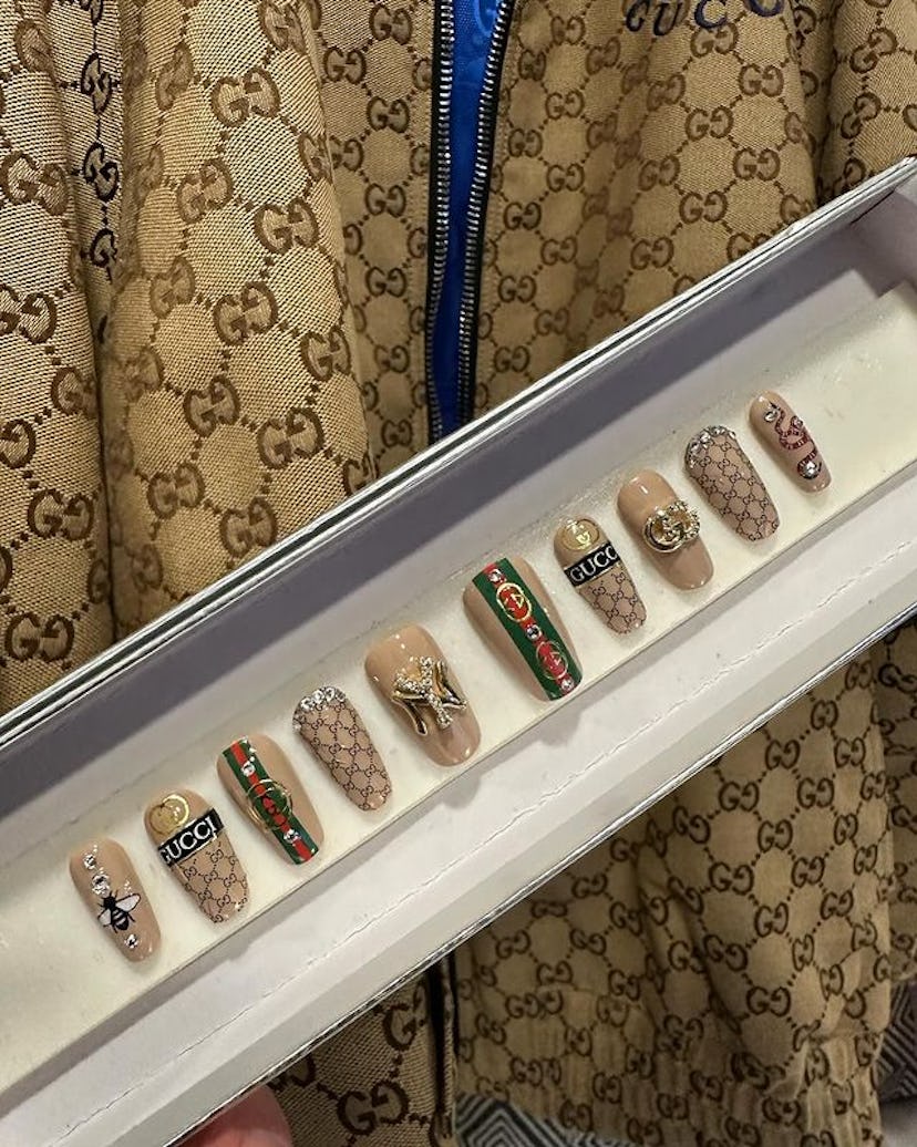 Jennifer Lopez Gucci nails