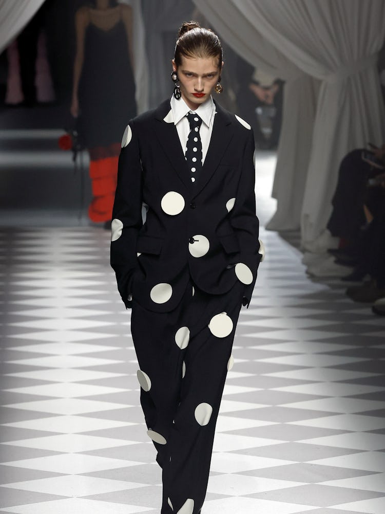 A model walks the runway at the Moschino fashion show during the Milan Fashion Week Womenswear Fall/...