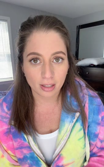 Mom Claims Daughter's EasyBake Oven Sent Entire Family To ER