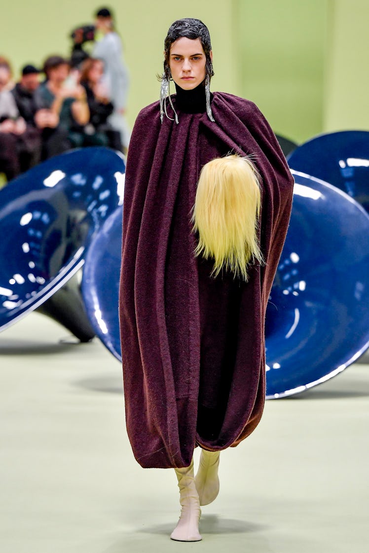 A model walks the runway during the Jil Sander Ready to Wear Fall/Winter 2024-2025 fashion show as p...